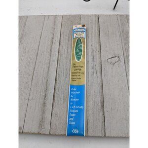 Vintage J&P Coats Dress or Neck Metal Zipper 12" Kerry Green 177